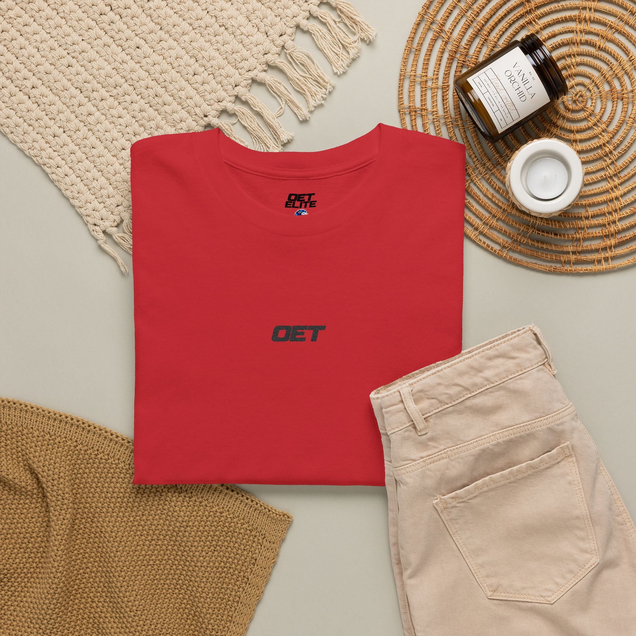 Minimalist 'OET' Graphic Tee — Small Chest Logo Casual Shirt