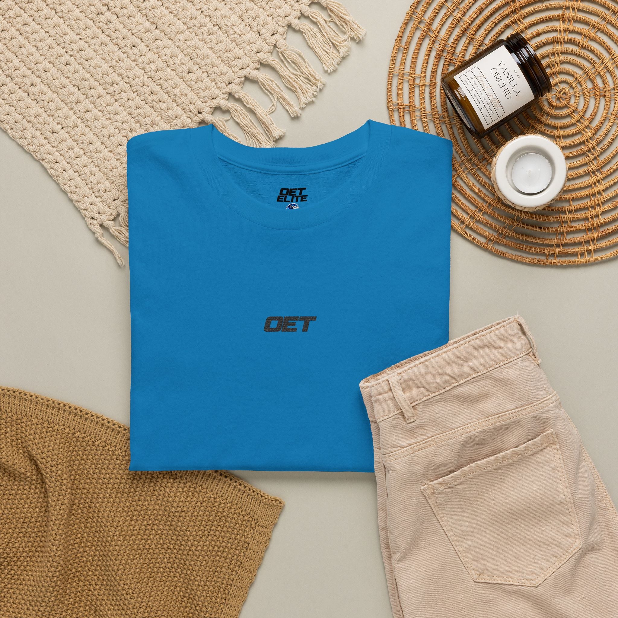 Minimalist 'OET' Graphic Tee — Small Chest Logo Casual Shirt