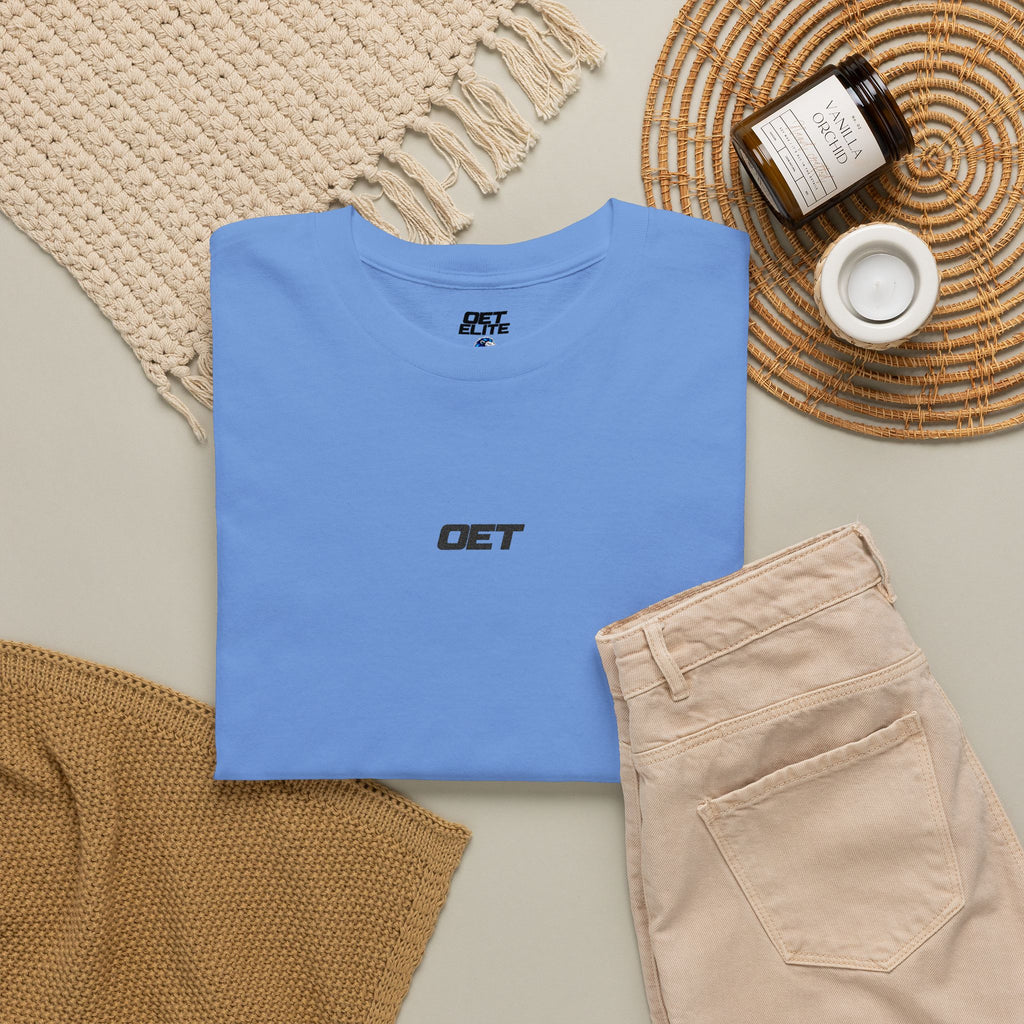 Minimalist 'OET' Graphic Tee — Small Chest Logo Casual Shirt