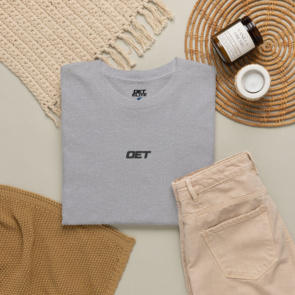 Minimalist 'OET' Graphic Tee — Small Chest Logo Casual Shirt