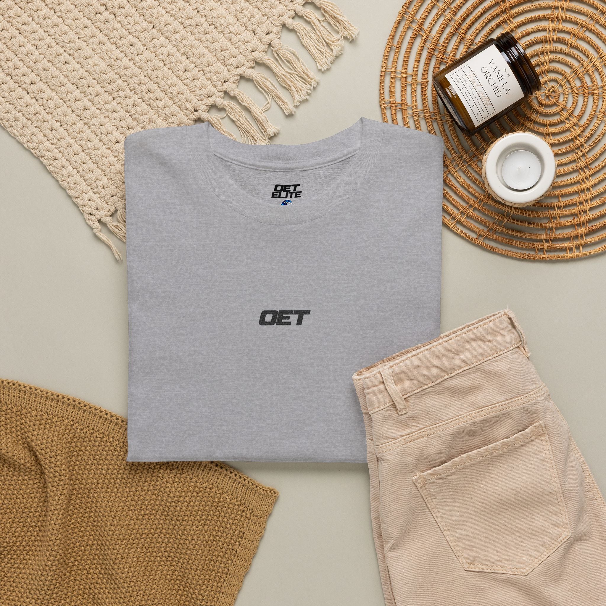 Minimalist 'OET' Graphic Tee — Small Chest Logo Casual Shirt